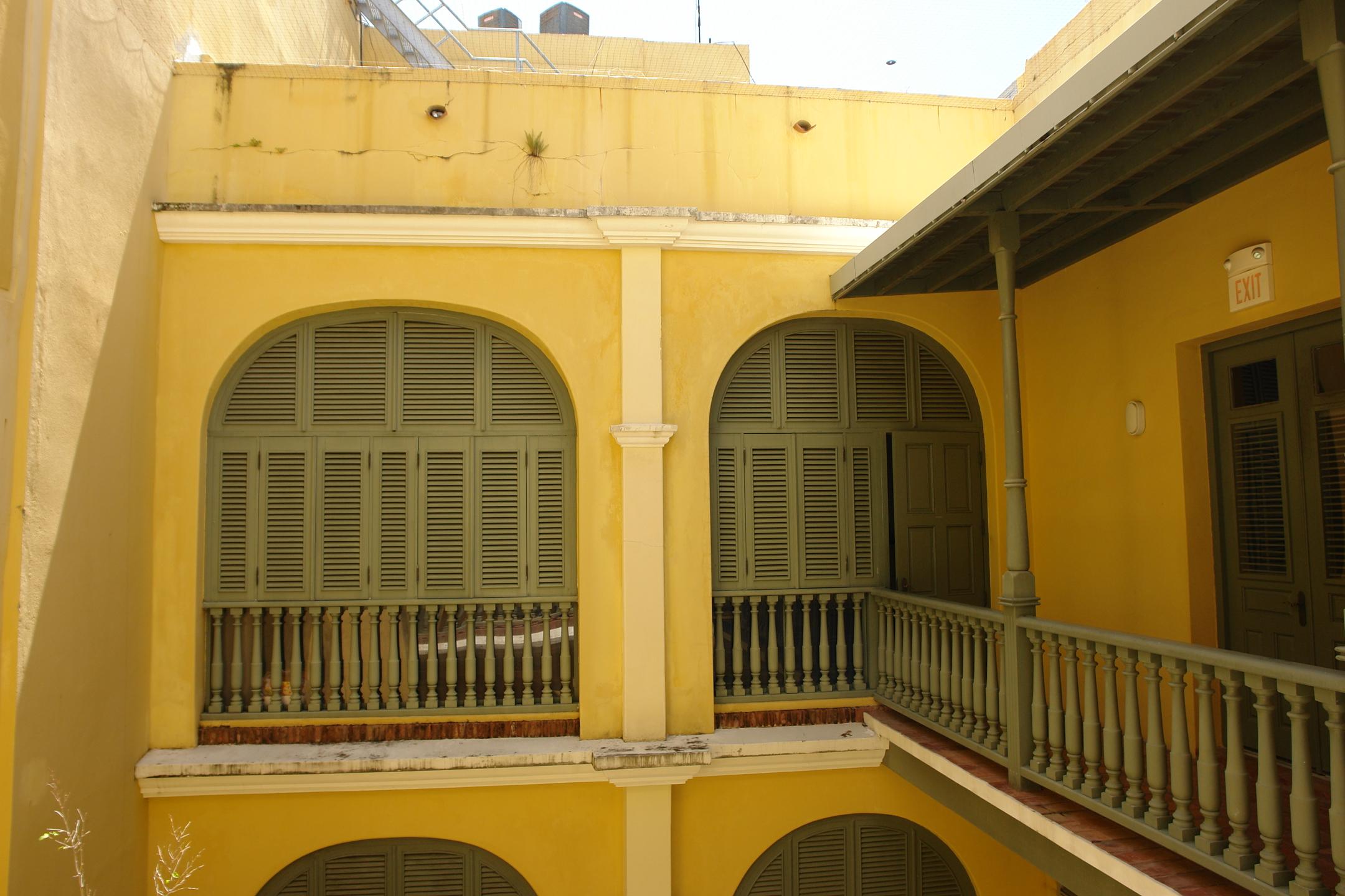 Calle de la Fortaleza 56 - Antigua Real Audiencia - Conservatorio De Artes Del Caribe - San Juan (Viejo San Juan) - 2011 00060